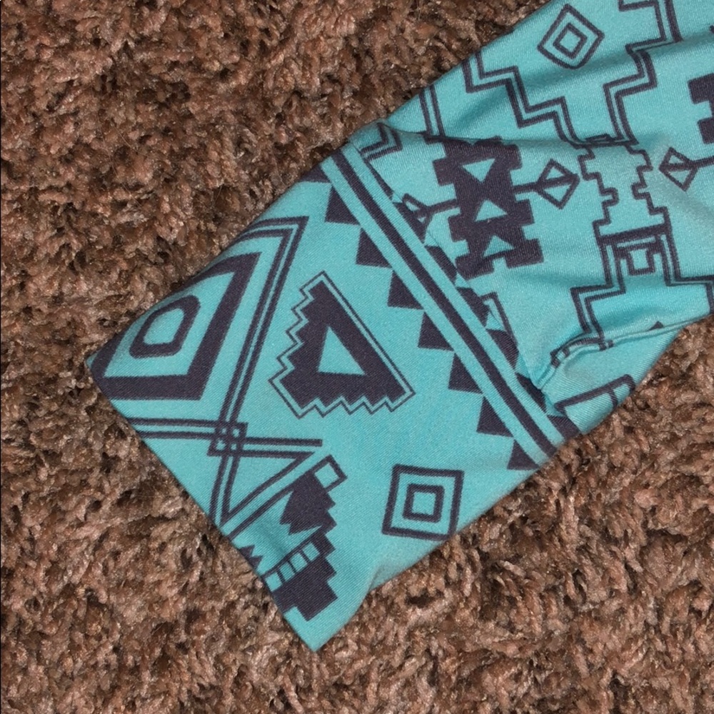 Azteca Cardigan - Picture 2 of 3